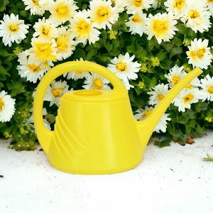 Лейка садовая для полива растений пластиковая, 1,8 л, цвет желтый