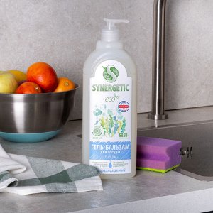 Биоразлагаемый гель-бальзам для мытья посуды и детских игрушек SYNERGETIC "Pure 0%", 1 л