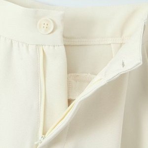 Женский брючный костюм (пиджак + широкие брюки), молочный