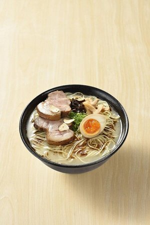 Itsuki Foods Sugar Control Tonkotsu Ramen - лапша тонкоцу для рамена с суповой основой