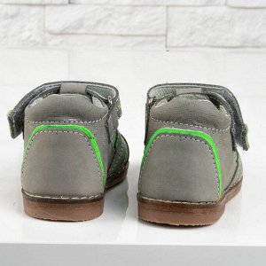 Выставочный образец: сандалии для мальчиков Тотто