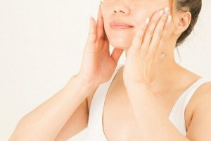 ELLE VIE NMN Deep Moist Essence - увлажняющая эссенция с NMN