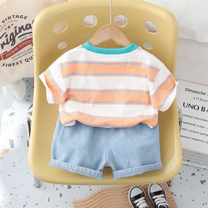 Детский комплект: футболка с принтом, цвет белый/оранжевый + шорты, цвет голубой