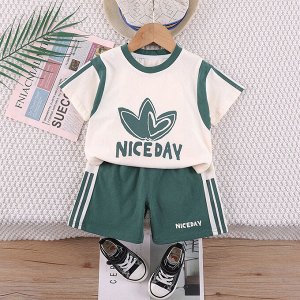 Детский костюм: футболка + шорты, с надписями, цвет белый/зеленый