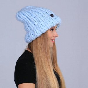 Модная шапка