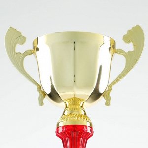 Кубок 153В, наградная фигура, золото, подставка камень, 25 x 13 x 6 см.