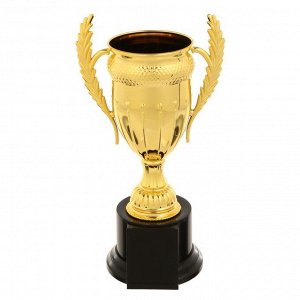 Кубок 179C, наградная фигура, золото, подставка пластик, 17 x 7,5 x 5см