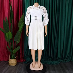 Женское платье с плиссированной юбкой и широким ремнем