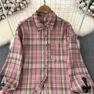 Клетчатая куртка-рубашка с накладным карманом, с нашивным принтом, розовый