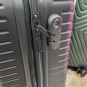 Чемодан маленький размер S 20" 40 л (ручная кладь) черный
