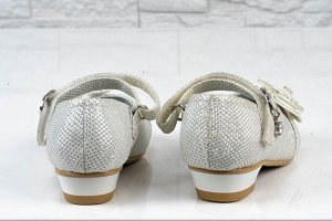 Выставочный образец: сандалии для девочек Сказка (Россия)