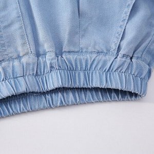 Летний комплект для девочки: укороченная футболка с принтом + джинсовые шорты с эластичным поясом, белый/светло-синий