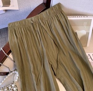 Летние брюки из легкой жатой ткани, пояс на резинке, зеленый хаки
