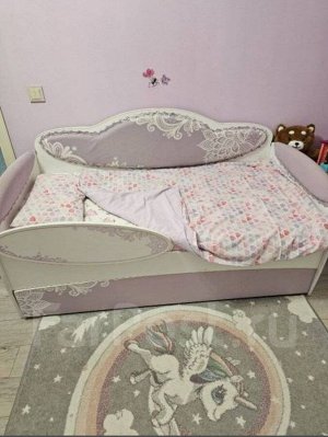 Кровать с матрасом для девочки