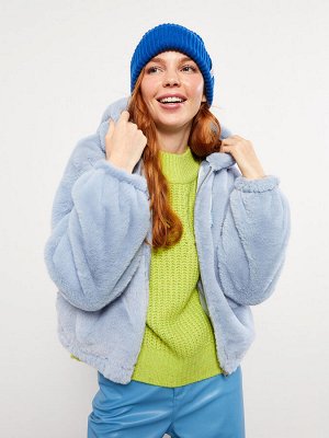 Простое плюшевое женское пальто с капюшоном и длинными рукавами