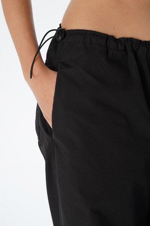Женские черные джинсовые брюки Parachute C 4807-005
