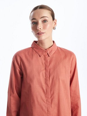 Простая женская рубашка-туника с длинным рукавом