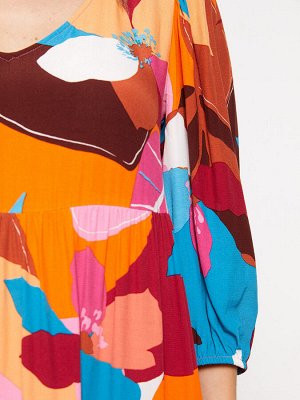 Вискозное женское платье с V-образным вырезом и объемными рукавами