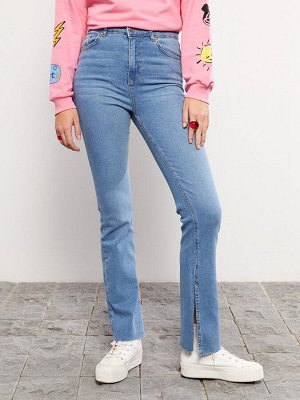 Женские джинсовые брюки прямого кроя с высокой талией