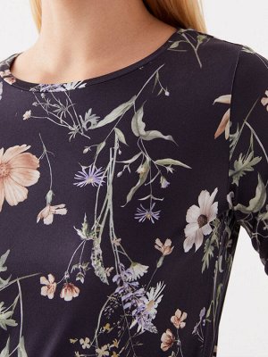 Женская блузка с длинным рукавом и круглым вырезом с цветочным принтом