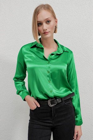Женская темно-зеленая рубашка из атласа с легкой драпировкой HZL22W-BD139641