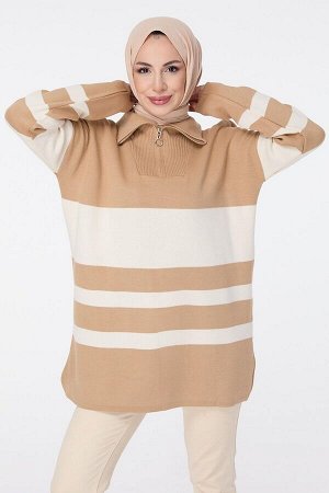 Однотонный женский свитер из норкового трикотажа с высоким воротником - 23636