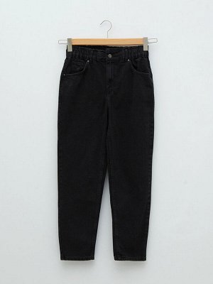 Женские джинсовые брюки прямого кроя стандартного кроя с детальными карманами