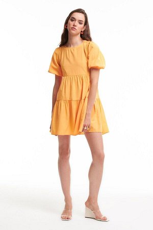 Платье с открытой спиной и пышными рукавами Светло-оранжевое