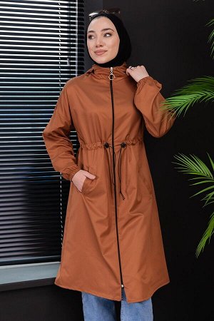 Женское светло-коричневое пальто с однотонным воротником и капюшоном — 3965