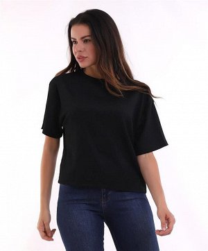 Черная женская футболка оверсайз из мятой ткани
