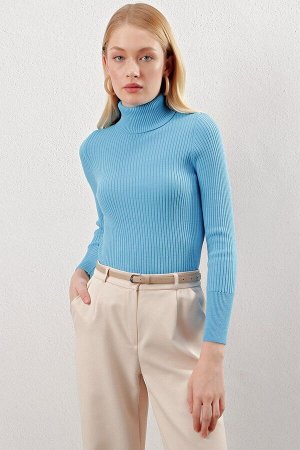 Женская голубая водолазка в рубчик, базовый трикотаж, свитер
