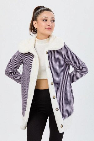 Женская сиреневая куртка с прямым воротником — 13095