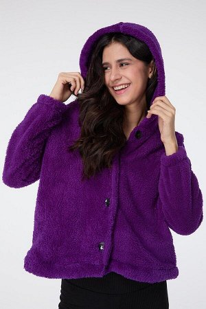 Женская фиолетовая куртка с простым воротником и капюшоном — 13047