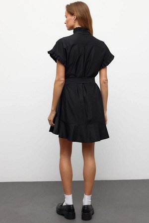 Muni Muni Однотонное платье с поясом и короткими рукавами и рюшами - черный