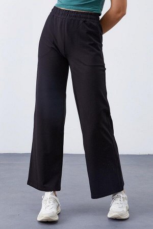 Черный женский спортивный костюм с карманом и высокой талией удобной формы и широкими штанинами - 94567