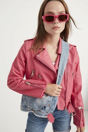 Женская розовая кожаная куртка