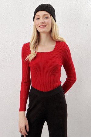 Женский бордовый, красный, с квадратным вырезом, базовый трикотаж в рубчик, свитер