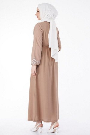 Простое женское норковое платье с круглым вырезом и длинными рукавами с вышивкой - 13124