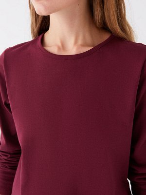 Простая женская футболка с круглым вырезом и длинными рукавами