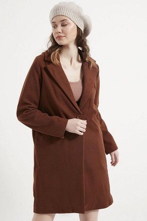 Женское шоколадное пальто с печатью