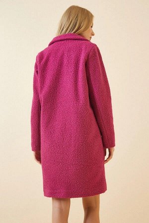 Женское пальто из букле цвета фуксии