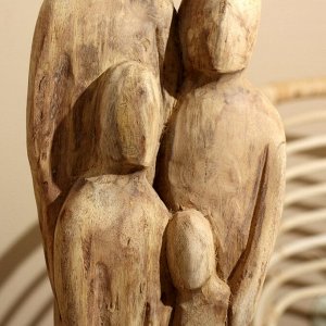 Абстракция «Семья», 15.5x7x41.5 см, манговое дерево