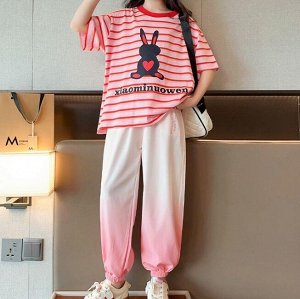 Комплект для девочки: футболка с принтом + джоггеры с градиентом, розовый/красный/белый