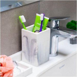 Зубная щетка для взрослых SYNERGETIC Eco dental care, medium, 2 шт. (фиолетовая, зеленая)