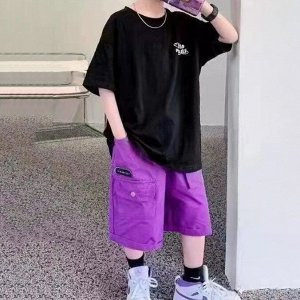 Летний комплект для мальчика: футболка с принтом + шорты, черный/фиолетовый