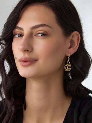 Эффектные серьги с эмалью и золочением, украшенные натуральным янтарём «Рыбка»