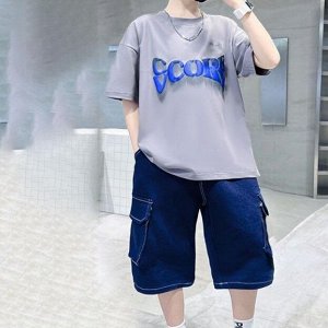 Летний комплект для мальчика: футболка с принтом + шорты с накладными карманами, серый/темно-синий