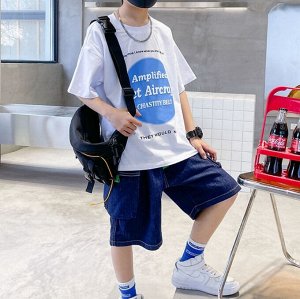 Летний комплект для мальчика: футболка с принтом + джинсовые шорты, белый/темно-синий