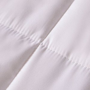Одеяло Soft Moon Всесезонное SM001 красный кант 180*215 см