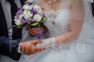 Платье свадебное
